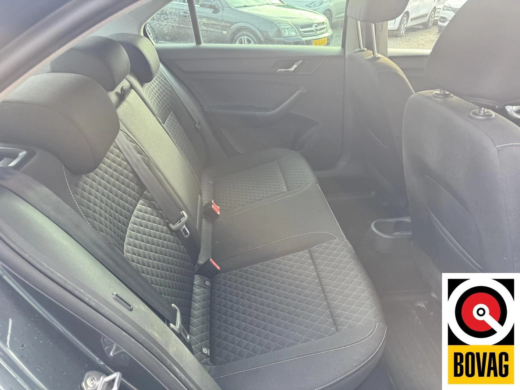 Škoda Rapid 2015 - 1.4 TDI Greentech Edition Apk tot 12-2026 image 17
