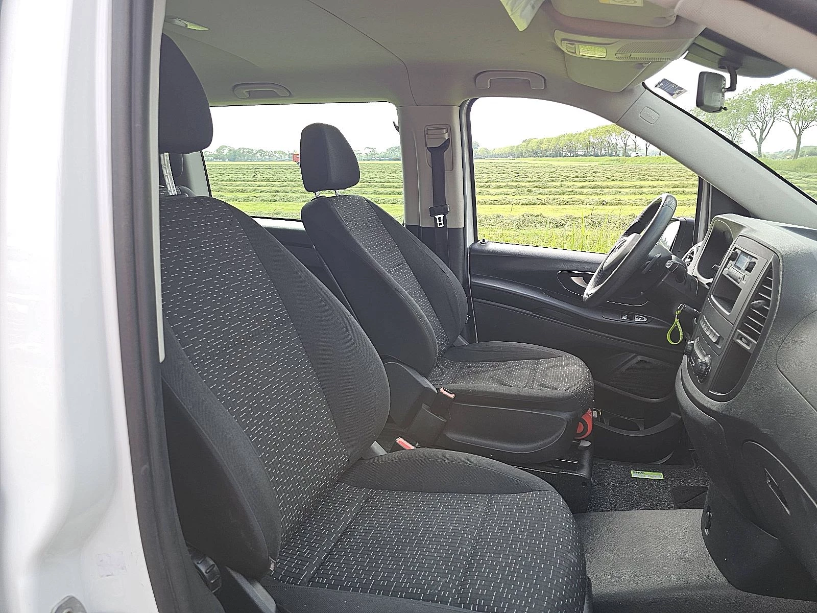 Mercedes-Benz Vito 2020 - 124 изображение 7