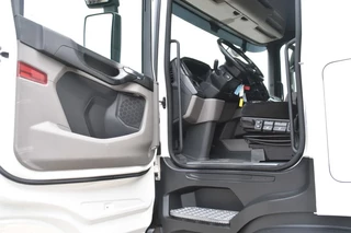Scania R 2023 - R500 NGS SUPER 4x2 - NEW TACHO - RETARDER - 289 TKM - PARK. AIRCO - ACC - NAVI - 2 x FUEL TANKS - LED LIGHTS - obrazek 4