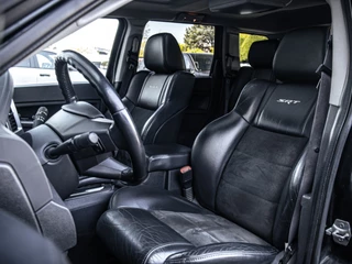 Jeep Grand Cherokee 2009 - 6.1 V8 Hemi SRT-8 | Youngtimer! obrazek 13