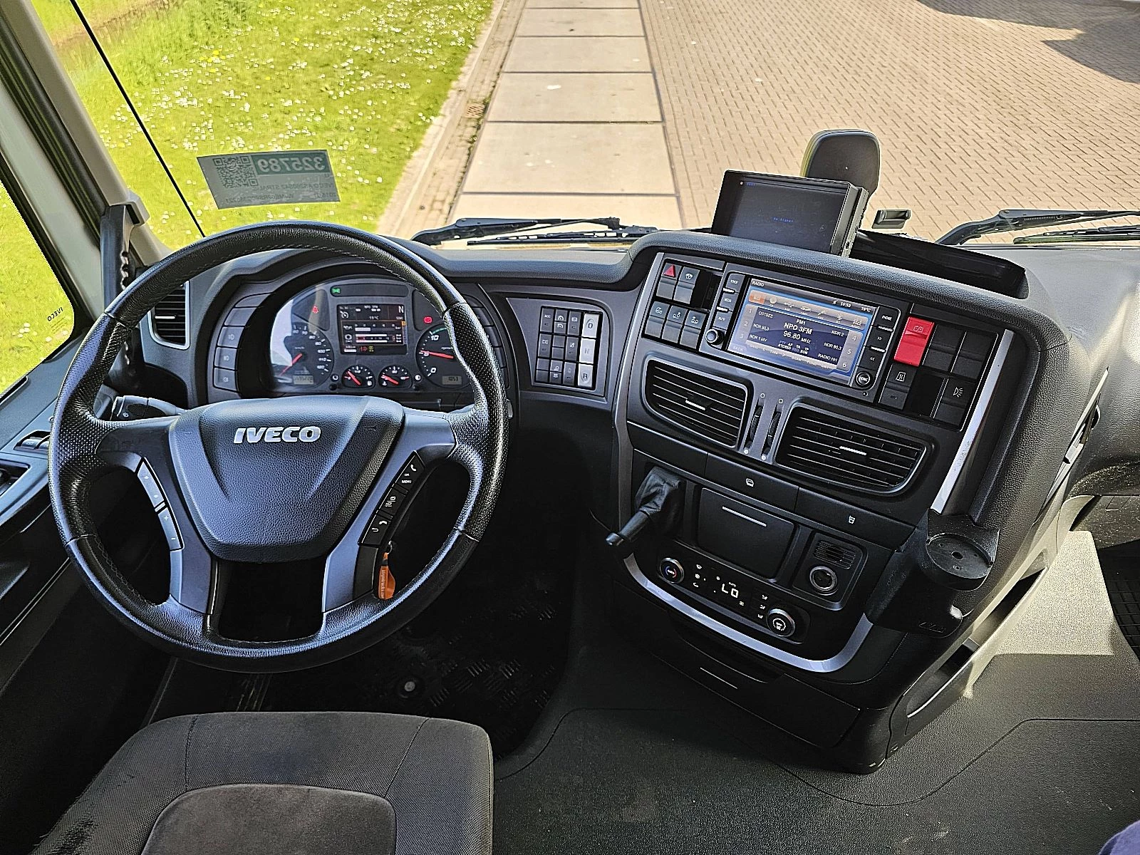Iveco Stralis 2018 - AS260S42 obrázek 8