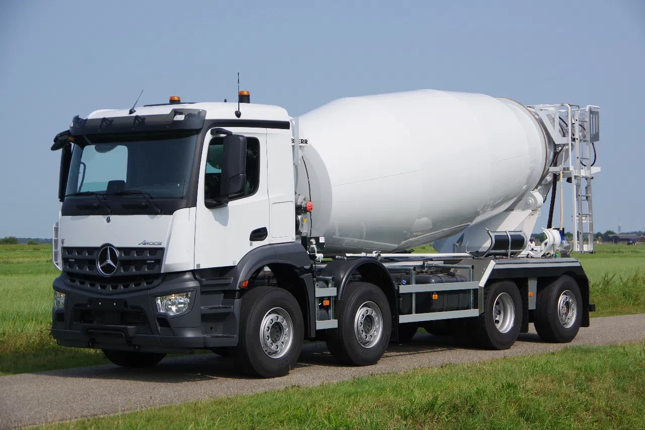Mercedes-Benz Arocs 2024 - 41,5-tons 8x2 WSG Liebherr mixer 12m3 afbeelding 1