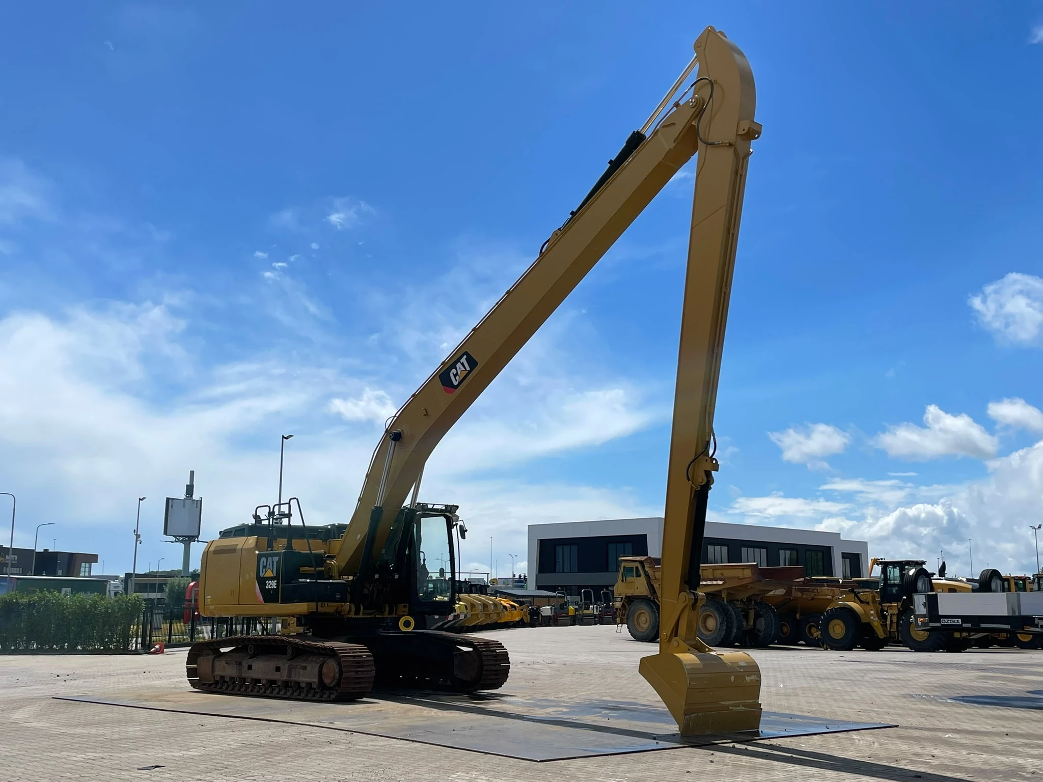 Caterpillar 329E Long Reach Excavator 2014 obrázek 7