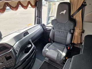 MAN TGX 2026 - 18.520 GX - New - D30 - Retarder - Night clima - Alcoa - Show truck - imagen 29