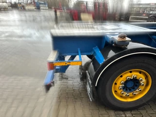 Burg N/A 2003 - 20FT/3-axles / empty weight: 3.290kg / SAF DISC / ADR (EXII, EXII, FL, OX, AT) / LIFTAXLE / NL-Chassis zdjecie 11
