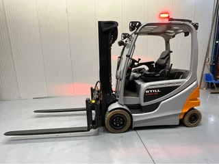 Still N/A 2019 - RX60-30 Triplex - Vorkensteller - Freelift - Sideshift obrazek 1