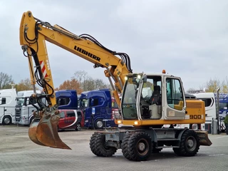 Liebherr N/A 2009 - A900C - 95 KW - Central Greasing - obrazek 3