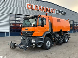 Mercedes-Benz Actros 2009 - 1829 4x4 Bucher Cityfant 60 Rechts en Links vegend image 4