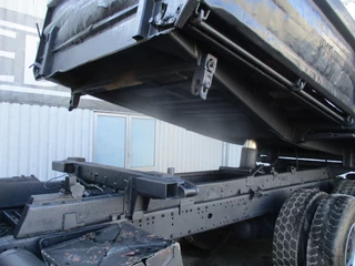 MAN 26.402 1994 - 6x4 , ZF Manual , Retarder , 3 Way tipper , Spring suspension obrazek 10