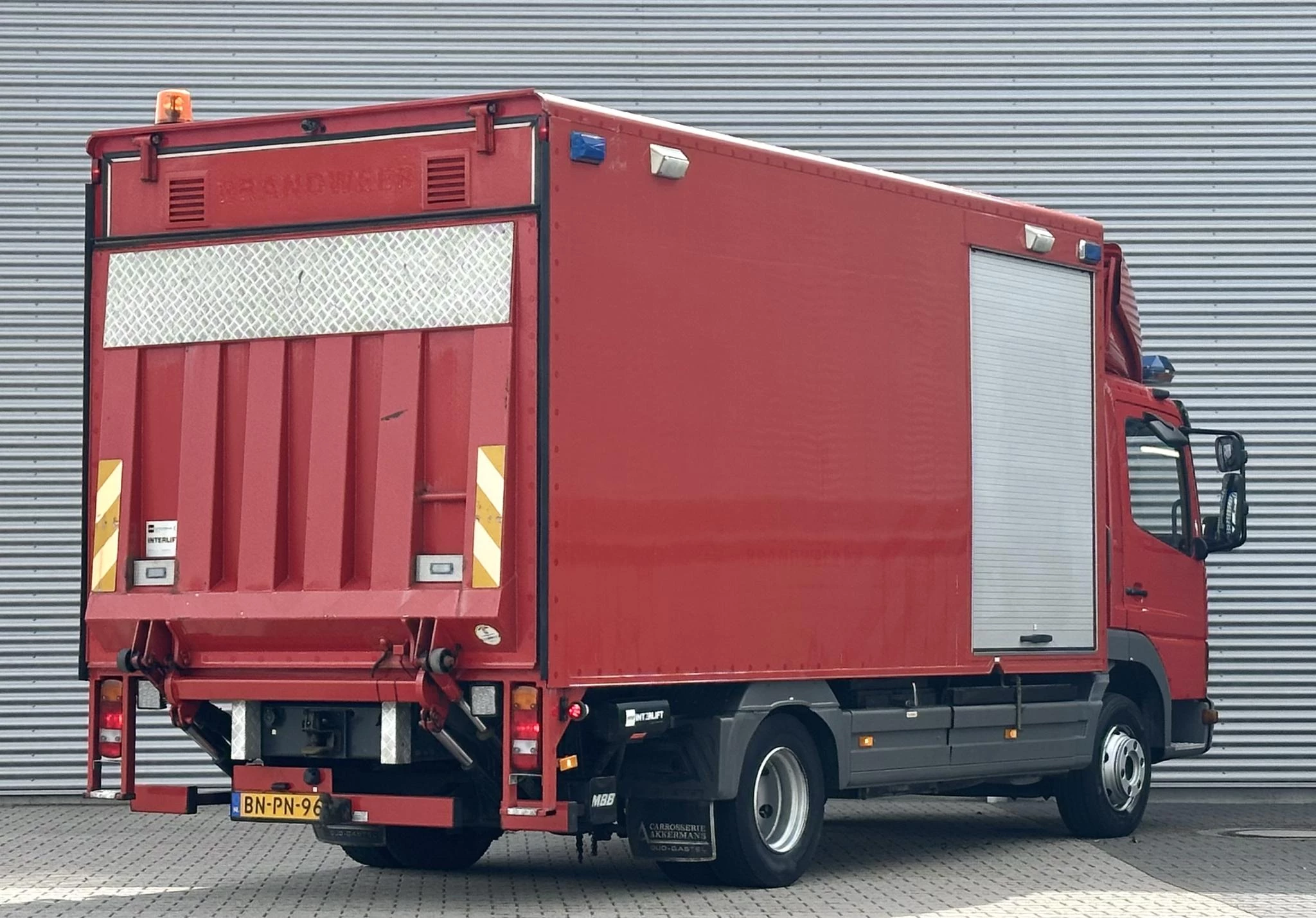 Mercedes-Benz Atego 2003 - 970.04 1018 laadklep trekhaak Brandweerauto obrázek 3