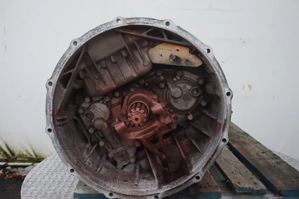ZF 2016 - 12AS2331DD+INT3 81.32004-6389 Bild 2