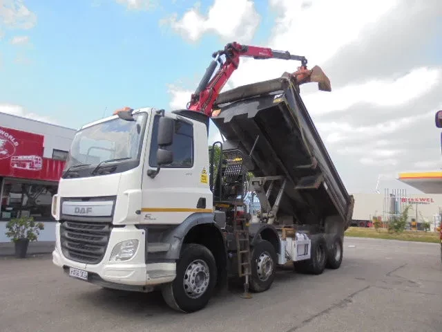 DAF CF 370 2016 - 8X4 + PALFINGER EPSILON afbeelding 1