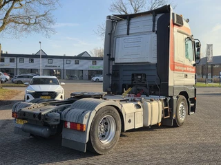 Mercedes-Benz Actros 2006 - 1844 Megaspace Euro 5 Original Dutch Truck image 3