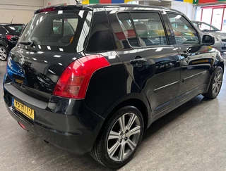 Suzuki Swift 2009 - 1.3 Shogun - Airco - Elekt Ramen obrazek 2