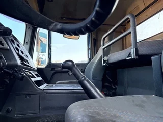 MAN 26.463 1994 - DFS 6x4 FULL SPRING SUSPENSION TRACTOR UNIT (EURO 2 / ZF16 MANUAL GEARBOX / ZF-INTARDER / FULL STEEL SUSPENSION / REDUCTION AXLES / HYDRAULIC KIT / ETC.) afbeelding 11