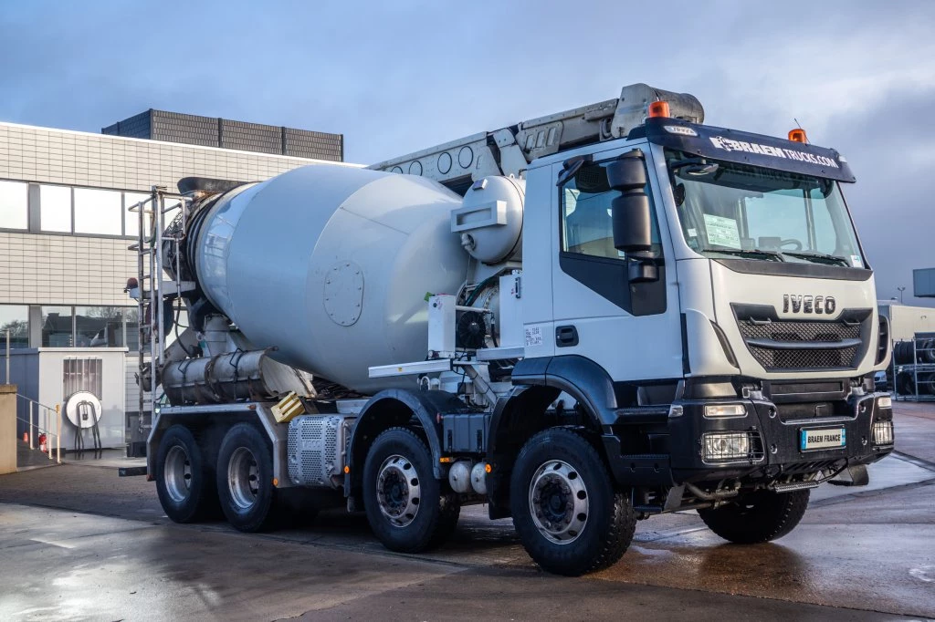 Iveco EuroTrakker 2017 - 400+BAND/TAPIS/BELT-T40 zdjęcie 2