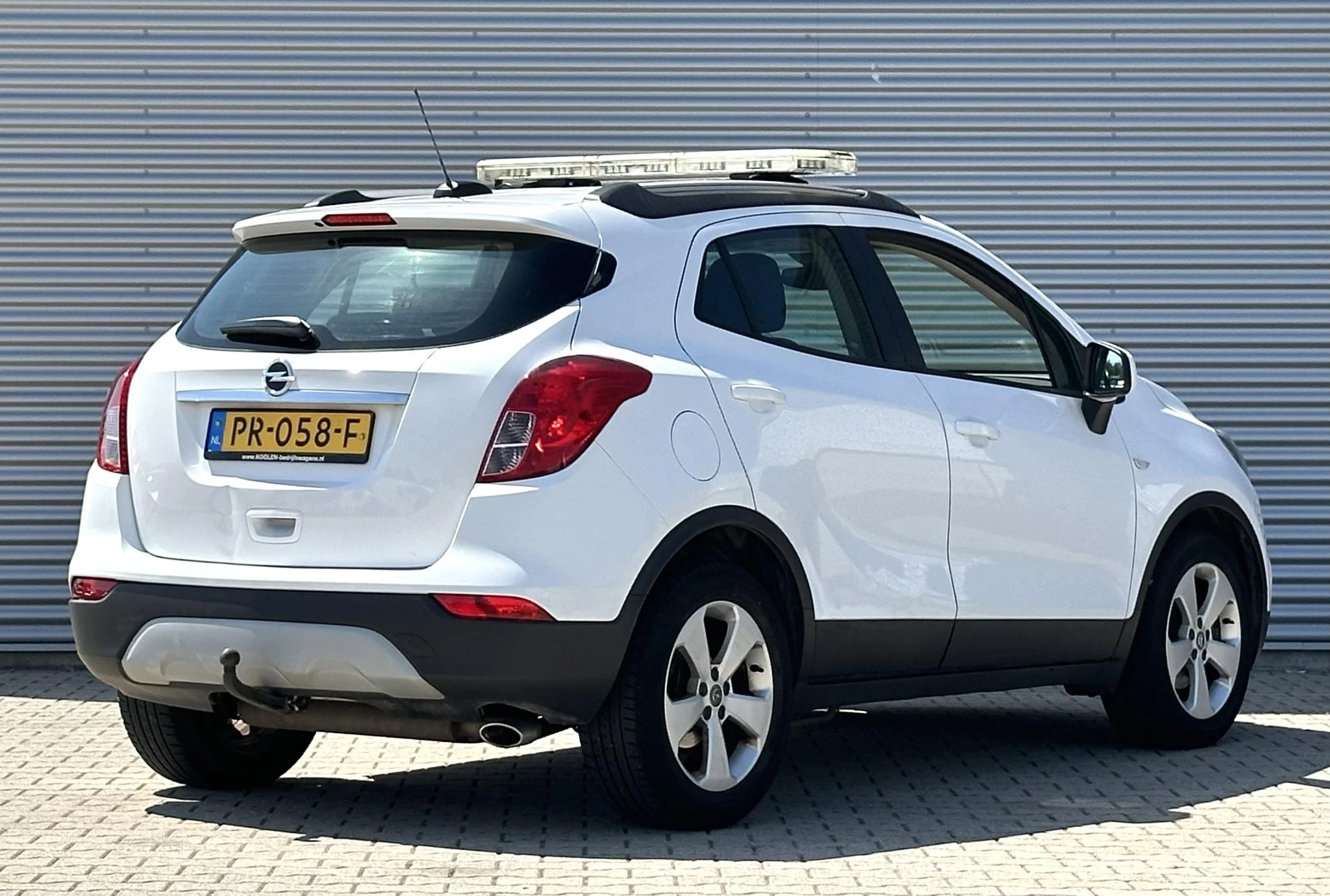 Opel Mokka X 2017 - 1.4 Turbo 4x4 Online Edition SUV afbeelding 3