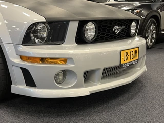 Ford Mustang 2006 - Convertible 4.6i V8 GT 335PK Roush Limited Nr. 05-2218 zdjecie 39