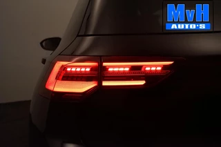 Volkswagen Golf 2020 - 1.5 eTSI R-Line|SPORTSTOEL|LUXE|LED| image 37
