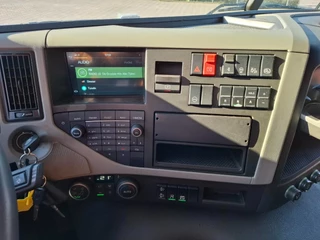 Volvo FM 460 2020 - / VEB / ACC / LWDS / ONLY:684972 KM / ADR PREPAIRED / AUTOMATIC / EURO-6D / 2020 zdjecie 17