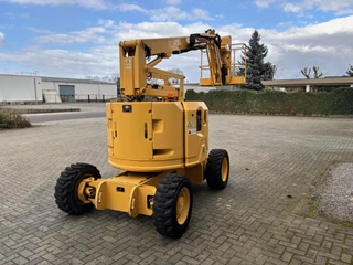 Genie N/A 2009 - Z-34/22 4x4 articulated boomlift. Year: 2010 obrazek 6