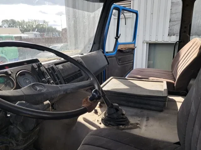 Mercedes-Benz SK 1984 - 2635 , V8 , Bi Turbo , 6x4 , ZF Manual , 3 Way Tipper , Spring suspension obrázek 11