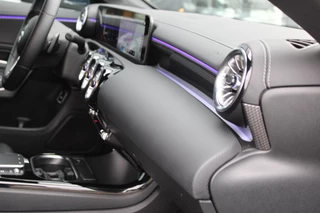 Mercedes-Benz CLA 2022 - Shooting Brake 250e AUT8 Advantage DISTRONIC SFEER HEAD-UP CARPLAY 18'' bild 16