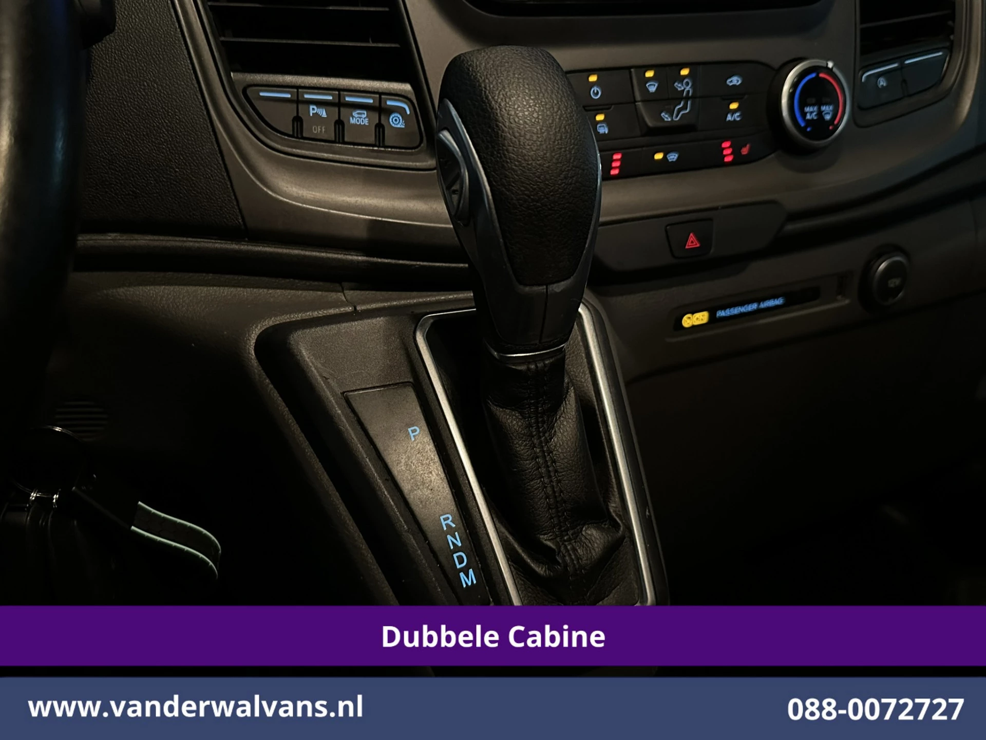 Ford Transit Custom 2020 - 2.0 TDCI 130pk Automaat L2H1 Dubbele Cabine Inrichting Euro6 Airco | 6-Zits | Camera | Navigatie | LED obrázek 3