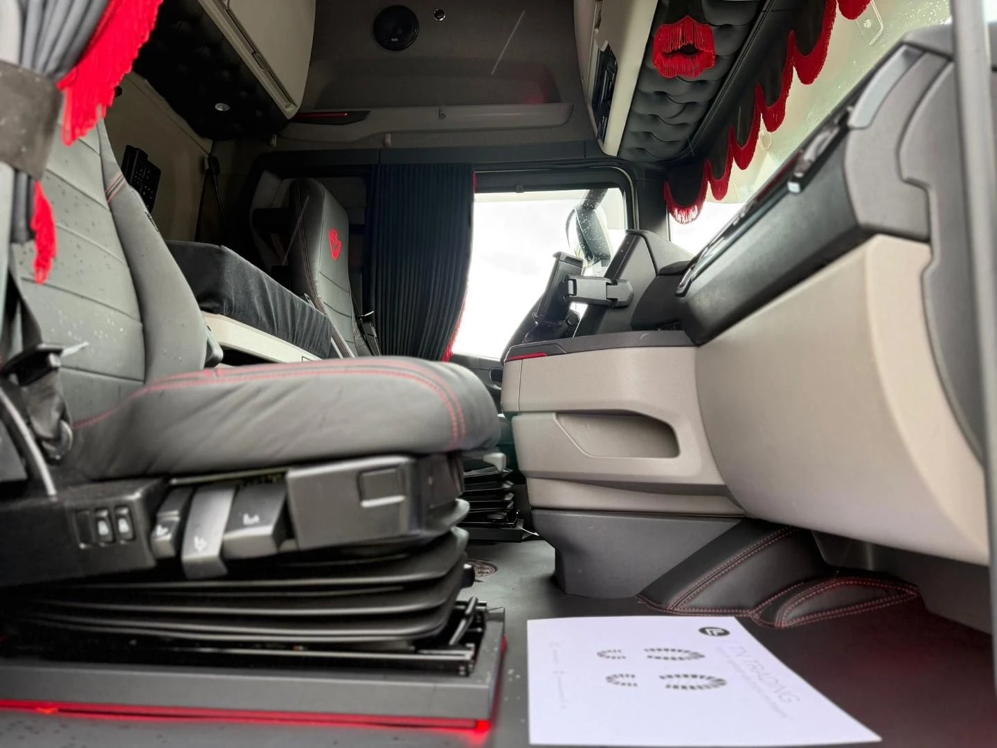 Scania S 2021 - S650 image 15