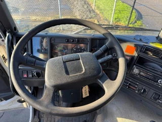 Volvo FM 12.340 2001 - N/A image 19