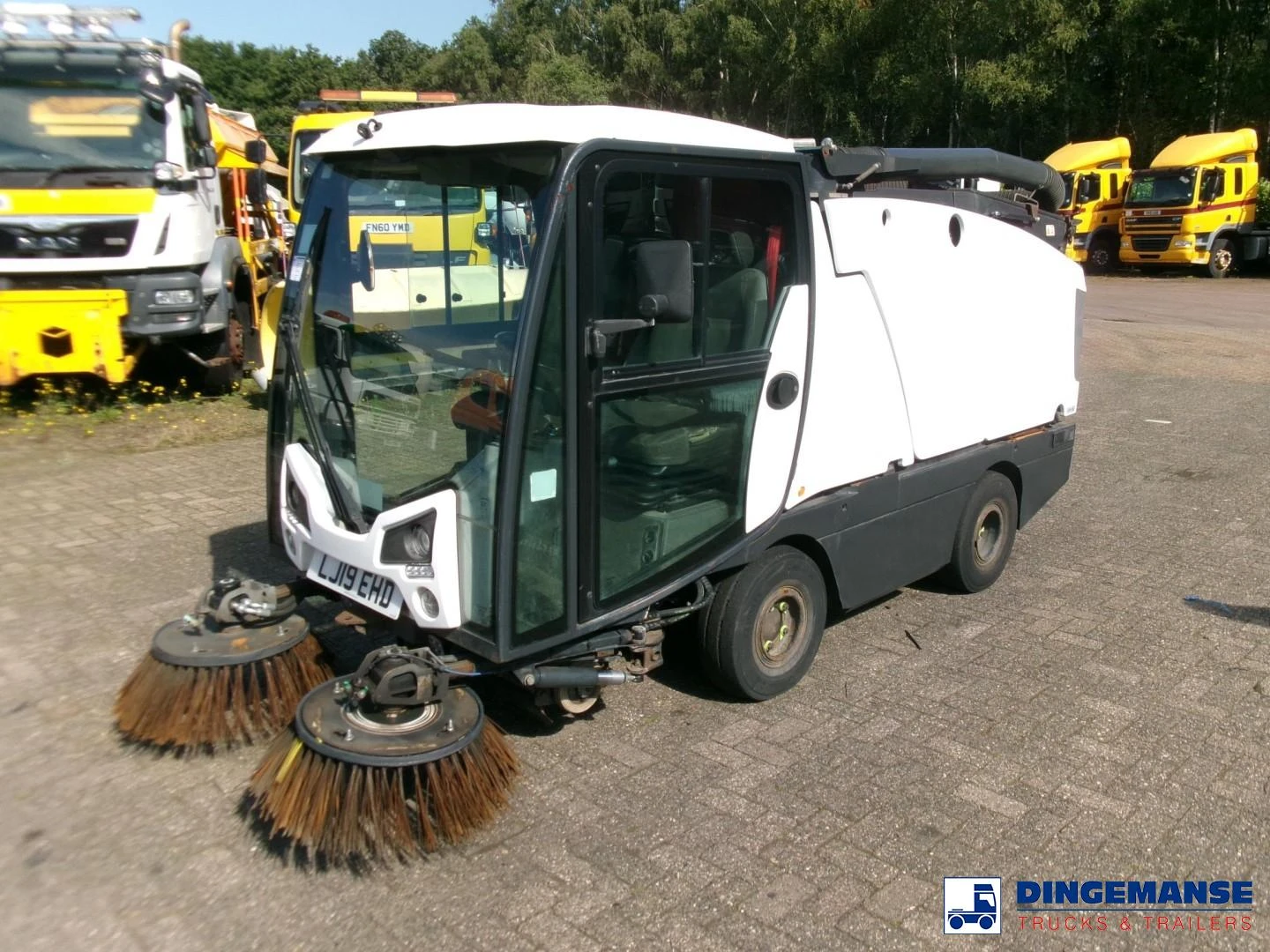 Johnston C202 compact street sweeper 2019 imagen 1