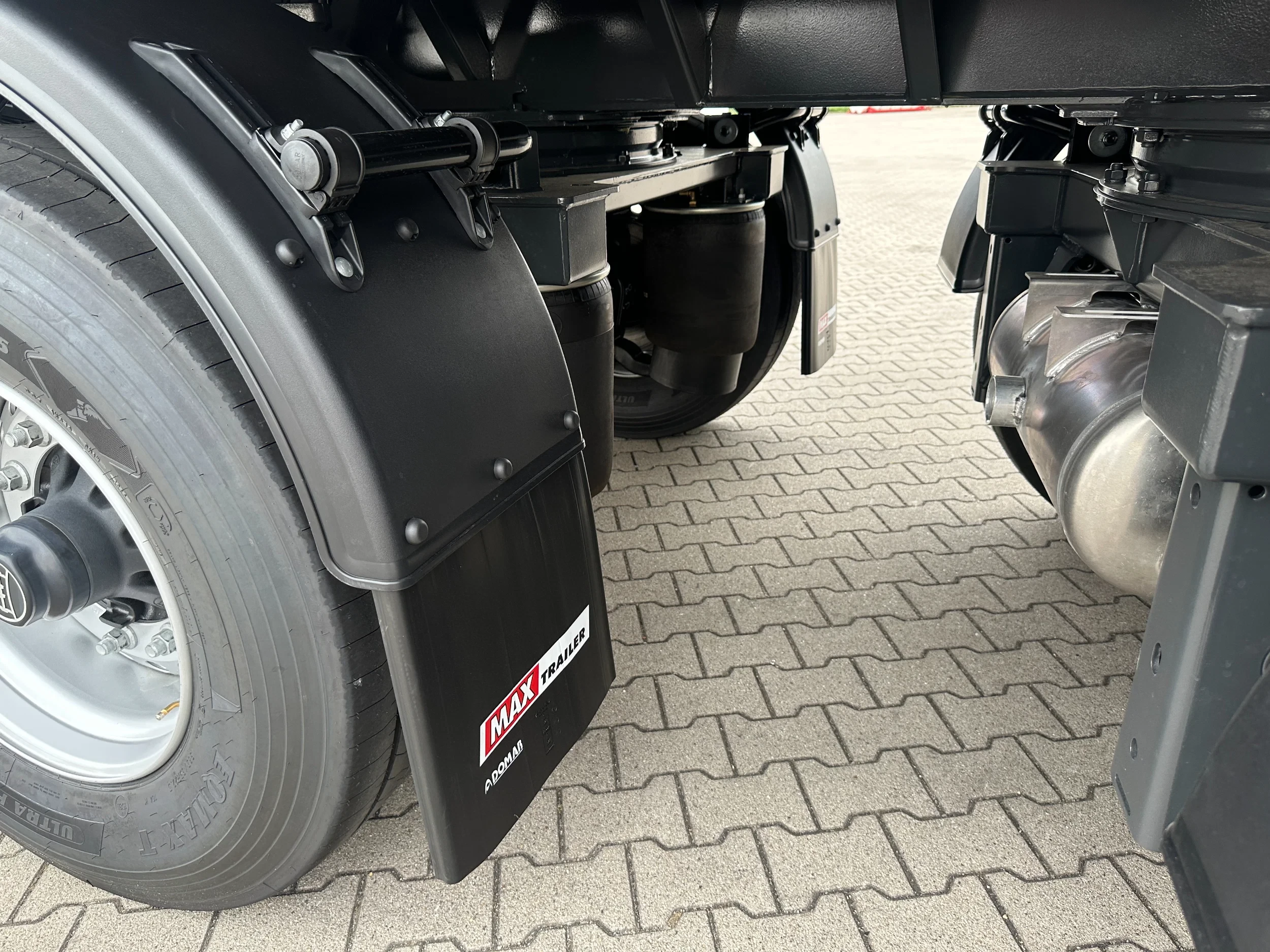 Faymonville 2026 - MAX210-Z-3AA-13.60-22.5-2.54 / 2X EXTENDABLE UP TO 29m / 3X HYDRAULIC STEERING / NEW + DIRECTLY AVAILABLE FROM STOCK afbeelding 68