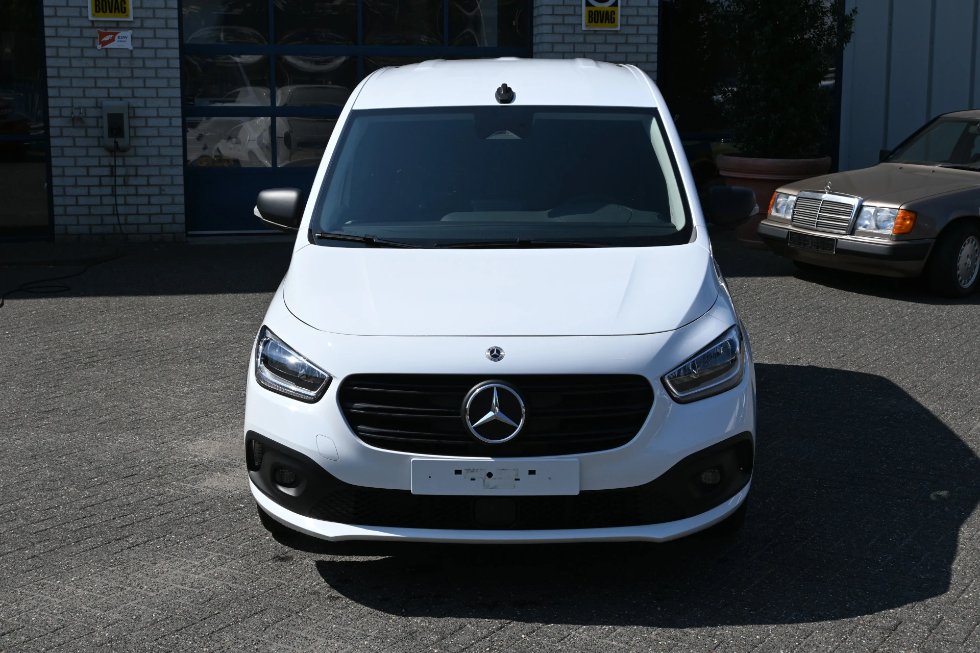 Mercedes-Benz eCitan 2026 - 112 Pro L1 51 kWh Bild 2