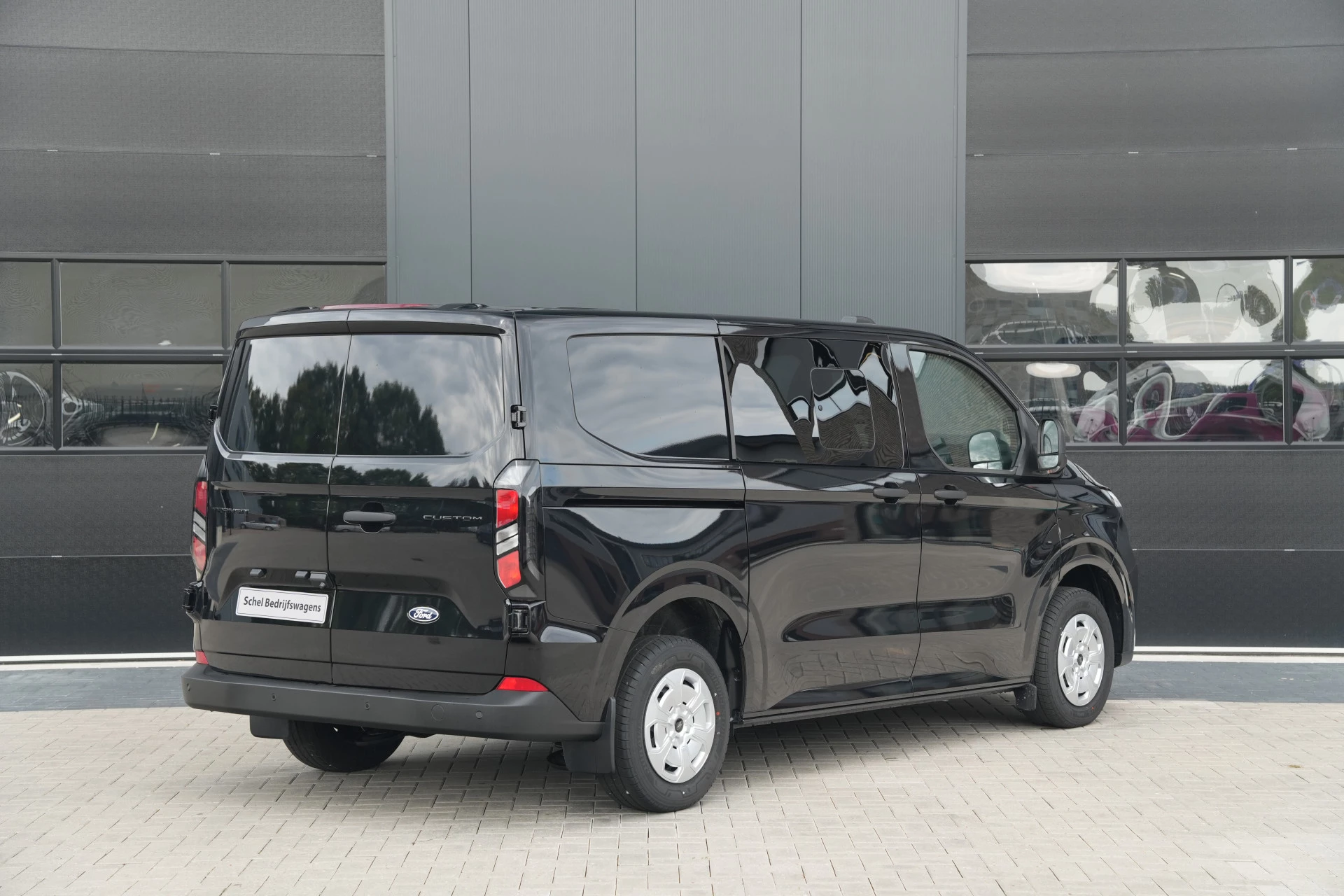 Ford Transit Custom 2025 - 320 2.0 TDCI L1H1 Trend DC 136pk - INCLUSIEF BPM - 2x Schuif - Stoel/stuurverwarming - Cruise - Navi - Camera - Rijklaar immagine 6
