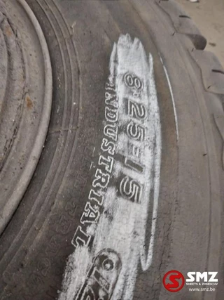 Dunlop N/A - Occ industrieband Dunlop 8.25-15 image 3