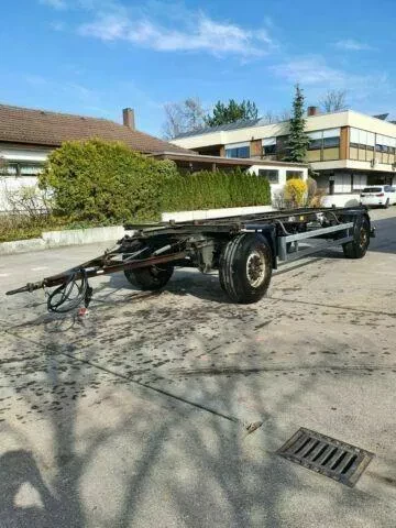 Schmitz Cargobull 4 x Lafette Standard elox/verzinkt TÜV NEU! 2009 - 4 x Lafette Standard elox/verzinkt TÜV NEU! afbeelding 1