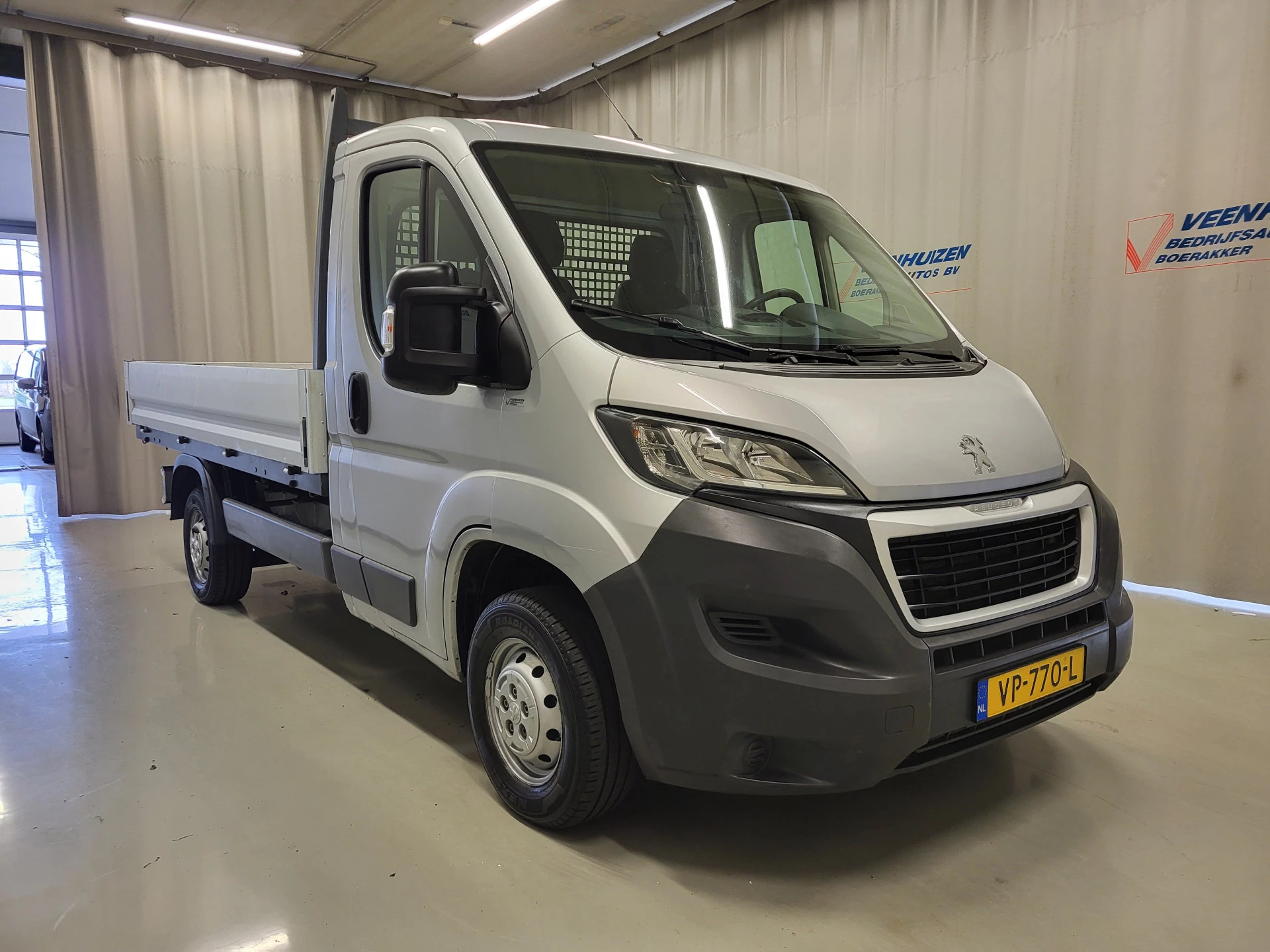 Peugeot Boxer 2015 - 2.2HDI 131pk Pick-up! Bild 14