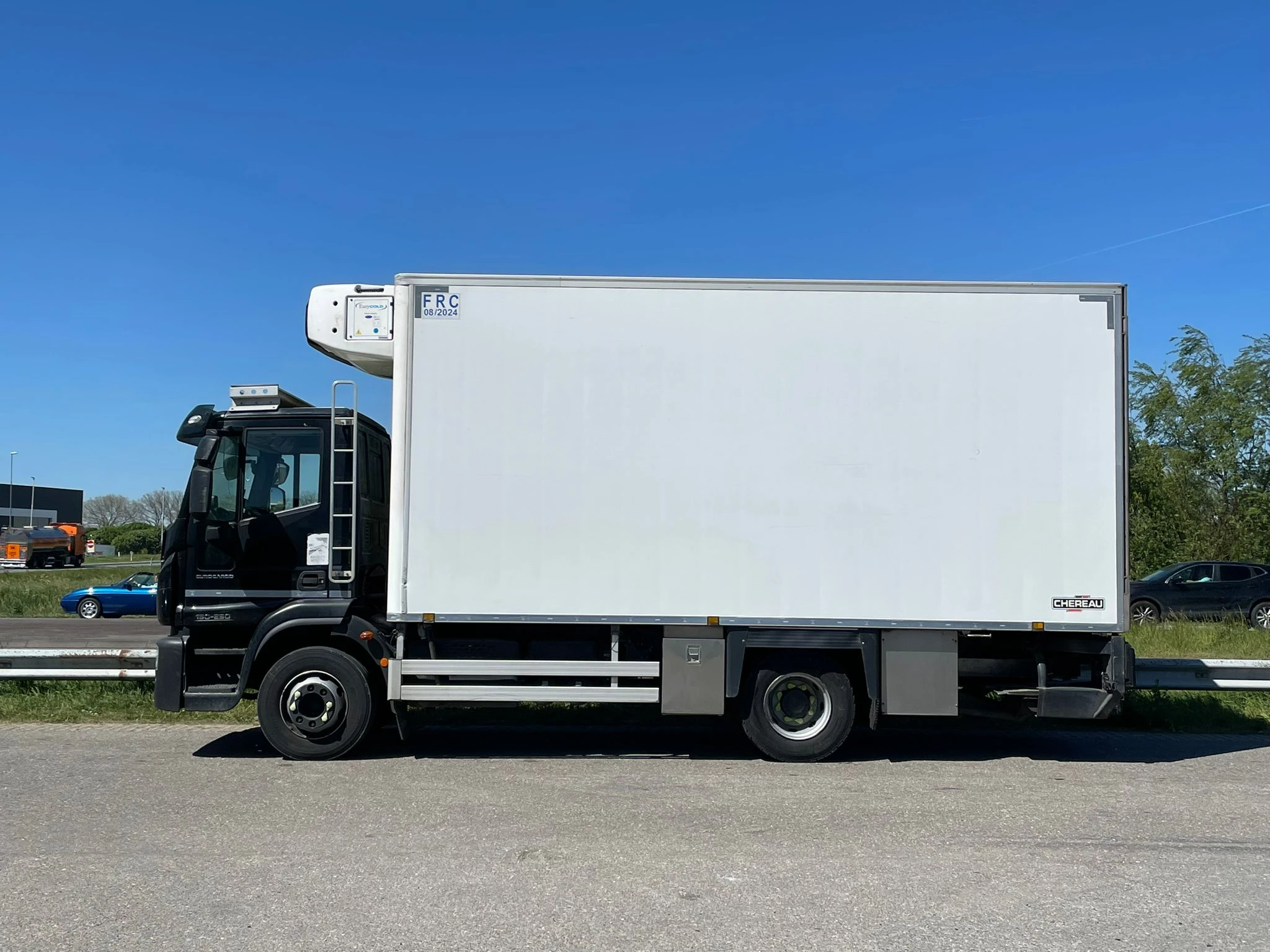 Iveco Eurocargo 2018 - ML150E25P imagem 2