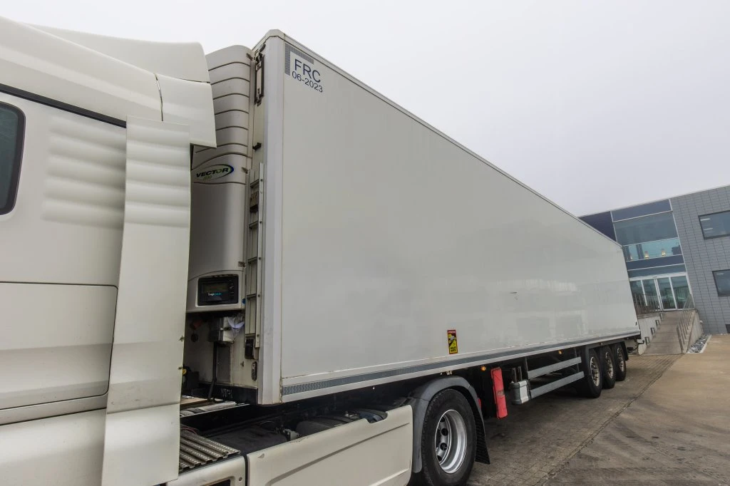Kässbohrer 2018 - KASSBOHRER+CARRIER VECTOR 1550 MONO afbeelding 1
