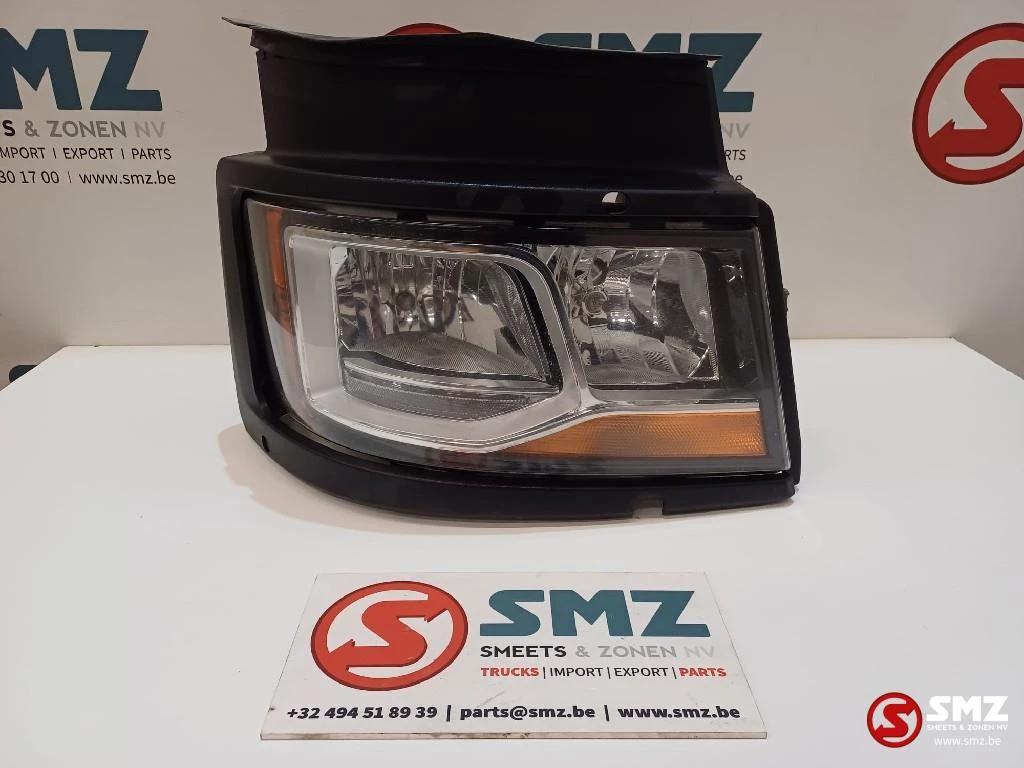 Scania 2018 - Occ koplamp rechts Scania Bild 1
