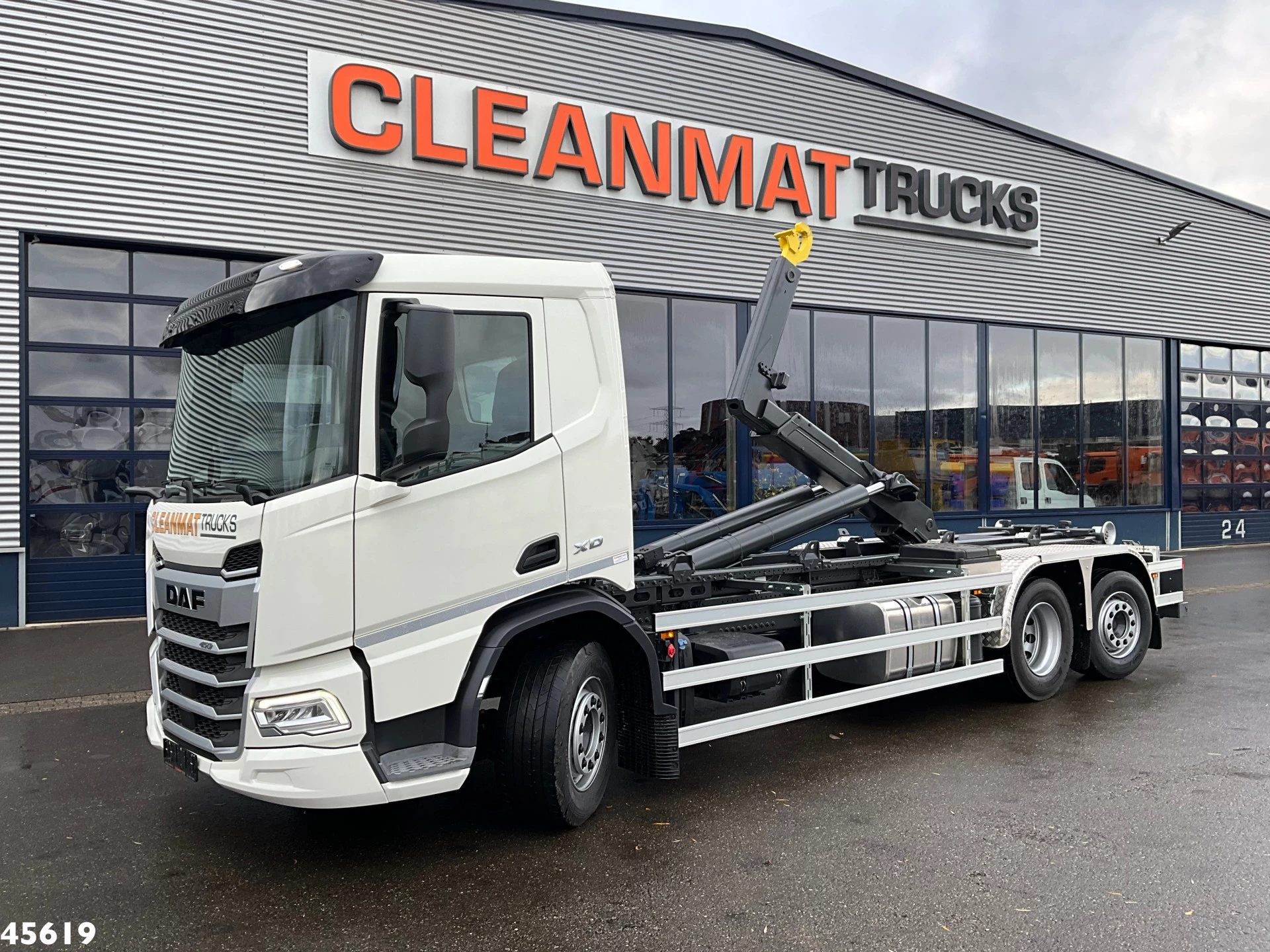 DAF FAN XD 450 Euro 6 Hyvalift 26 Ton haakarmsysteem 2026 obrázek 1
