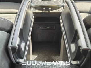 Mercedes-Benz GLC 2021 - 300e 4Matic Airco Ambiente Night Pakket Trekhaak obrazek 29