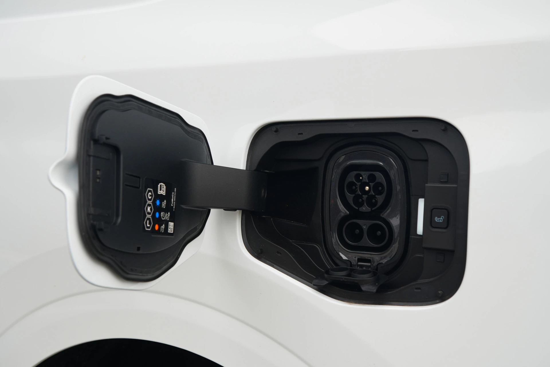 Ford E-Transit Courier 2026 - Trend 46 kWh 136pk - Stoel/Stuurverwarming - Camera - Cruise - Carplay/Android - Rijklaar Bild 25