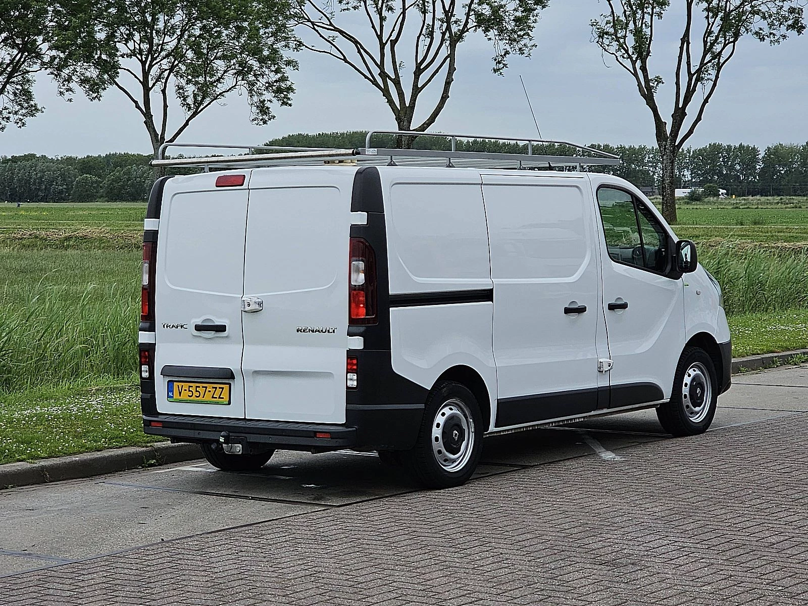 Renault Trafic 2019 - 1.6 DCI Bild 3