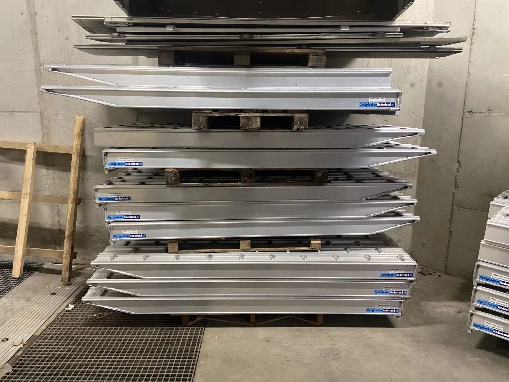 Ultra-Lite 2022 - Aluminium oprijplaten op maat 500 kg / 50 ton imagem 2