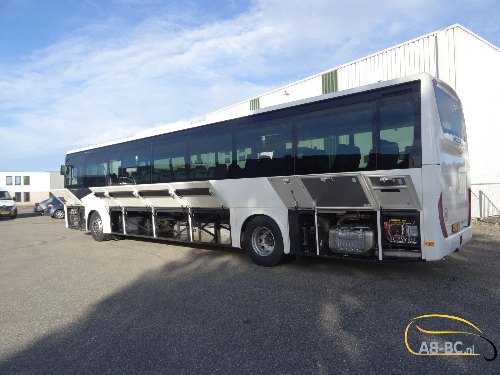Iveco New 13 MTR Crossway 61 seats ADAS afbeelding 22