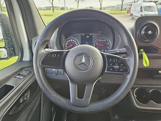 Mercedes-Benz Sprinter 2023 - 317 obrazek 12