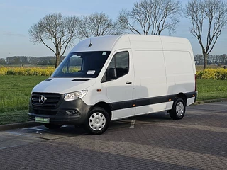 Mercedes-Benz Sprinter 2023 - 317 obrazek 2