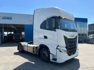 Iveco S-WAY 2022 - 530 / 2x Tank / Intarder / Euro 6E image 3