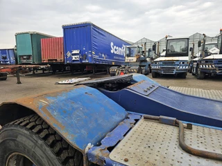 Terberg RT283 | TERMINAL TRACTOR 4X4| TURNING CHAIR. | AUTOMATIC GEAR | 24159 HOURS. 2011 - N/A изображение 17